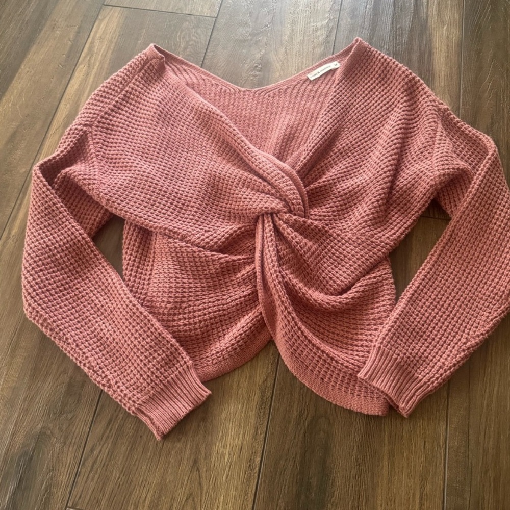 moon & madison Rose V-Neck Twist Sweater